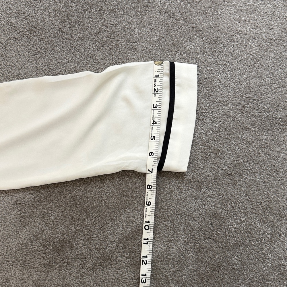 Banana Republic White/Ceam Chiffon Blouse with Black Trim SZ S - Picture 8 of 8